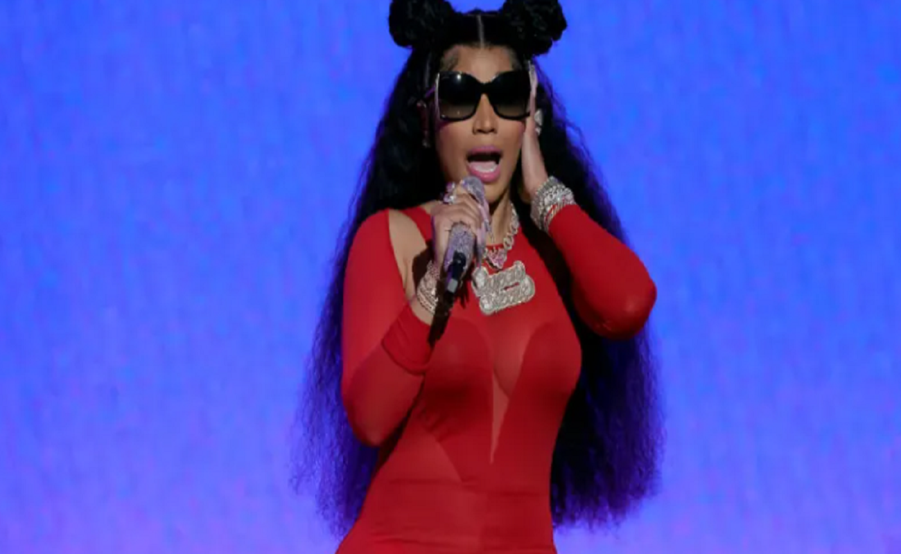 Nicki Minaj Fans Took Over Internet Discussing The 'Gag City ...